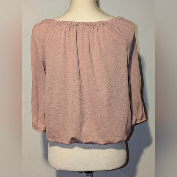 Women's Free Kisses top. Sz. XL. Like New. Pink - Picture 3 of 4